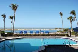Mariner's Boathouse & Beach Resort