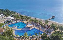 Azul Fives Hotel and Private Residences