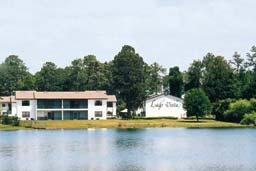 Lago Vista At Buenaventura Lakes