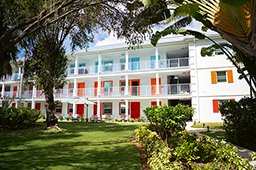 Sunshine Suites Resort