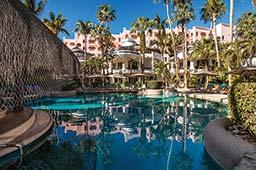Club Cascadas de Baja